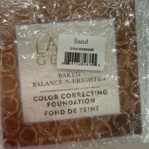 Laura Geller Baked Color Correcting Foundation